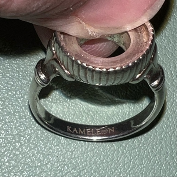 Kameleon Jewelry KR039 Pedestal Ring Size 7 - Picture 5 of 5